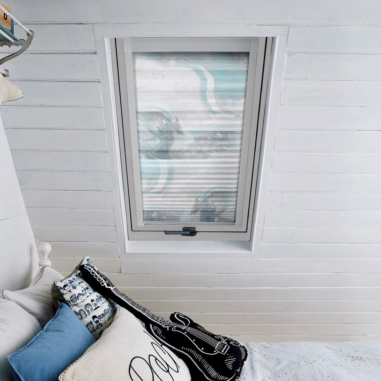 Onyx Grey/Blue Skylight Pleated Blind