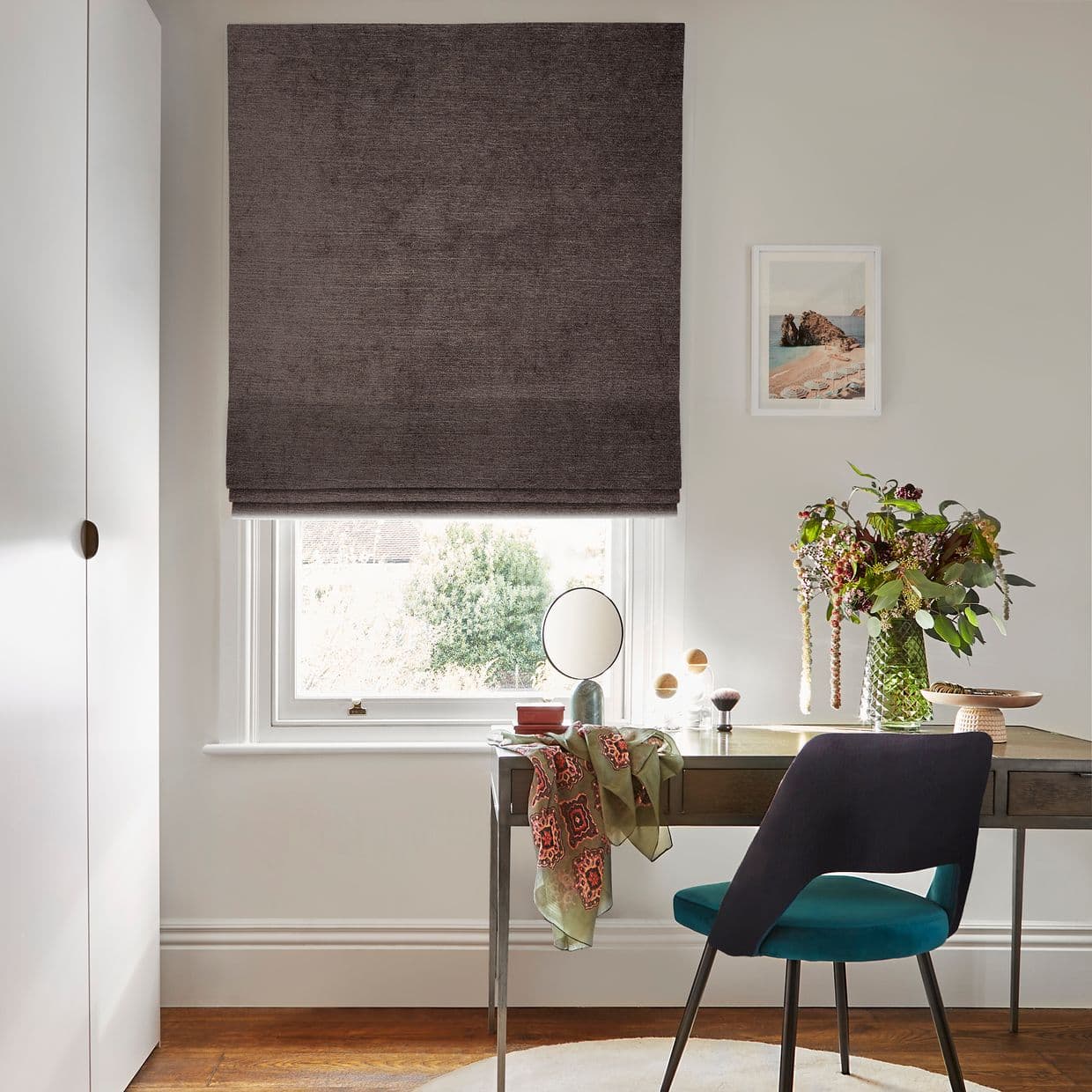 Lyon Smoke Roman Blind
